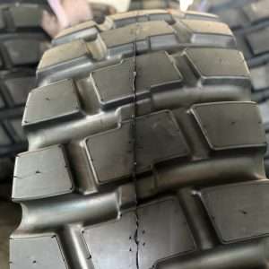 Advance GLR02 Tire Pattern